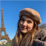 Profesor de apoyo escolar especializado en clases para niños de forma presencial